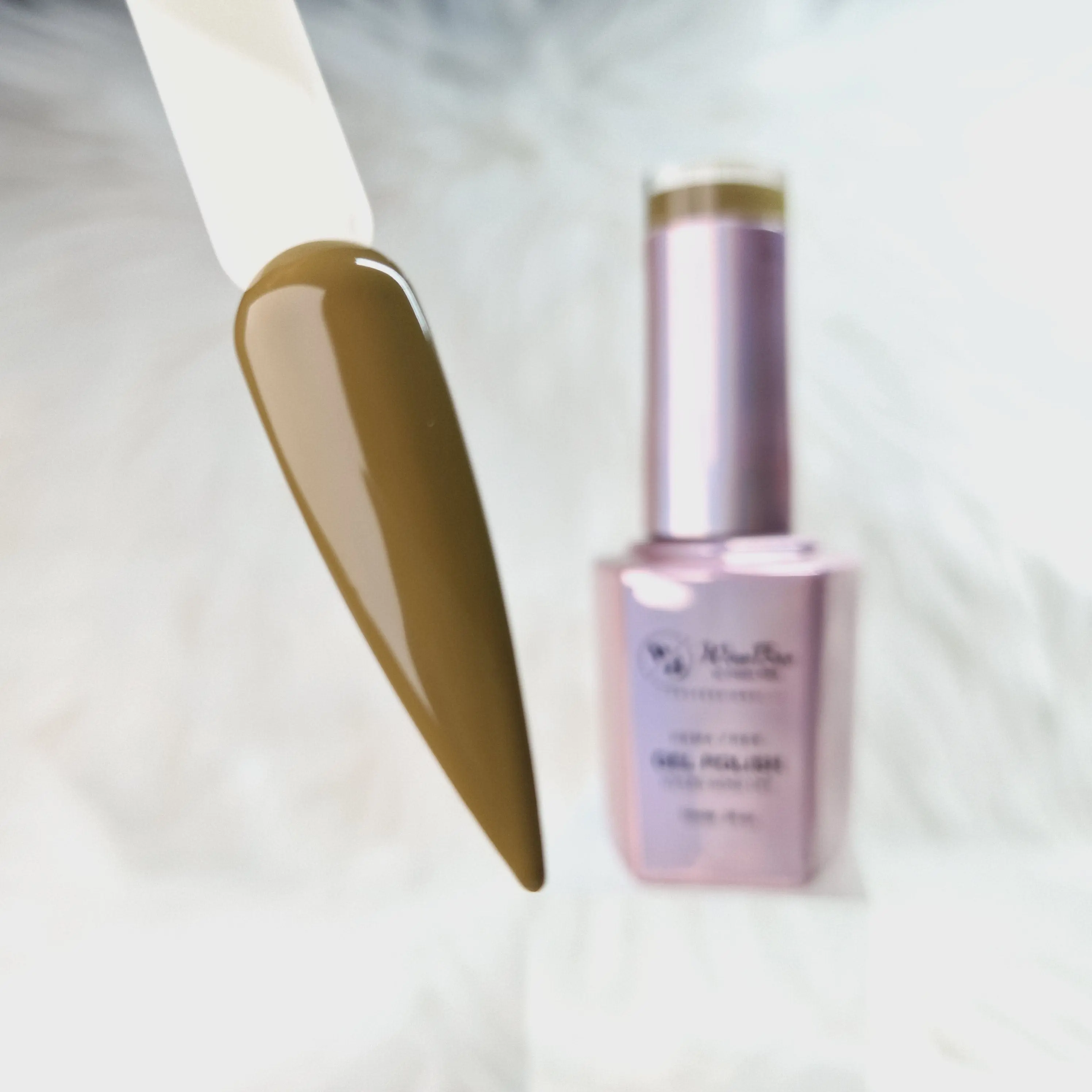 332 Dirty Secret, TPO/Hema-Free Gel Polish 15ml - Image 2