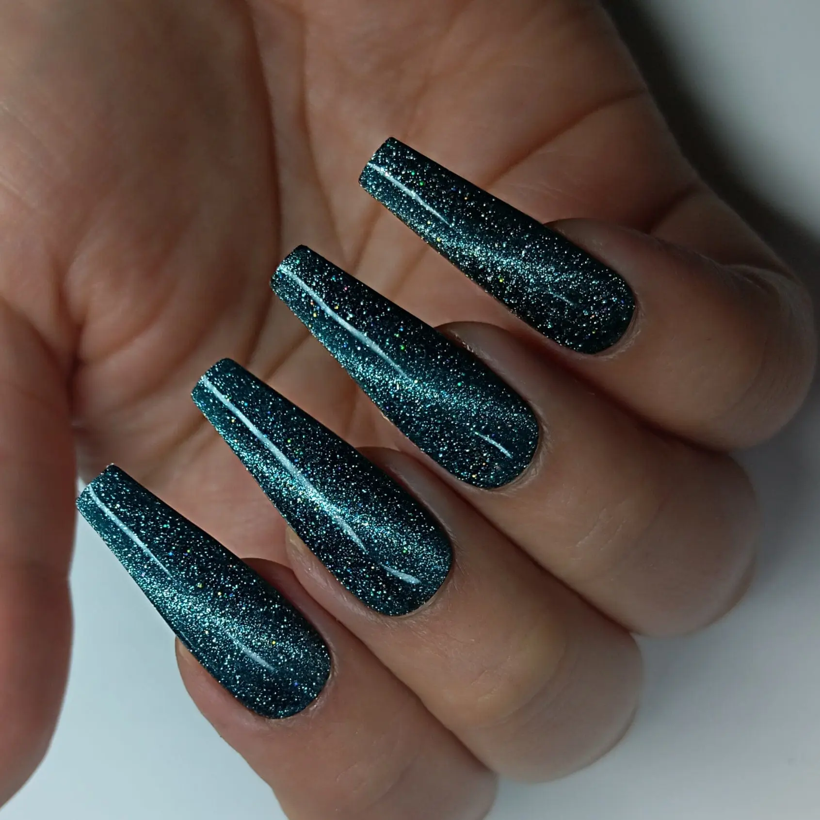 WowBao Reflective Cat Eye 04 - TPO / Hema-Free Gel Polish 15ml - Image 3